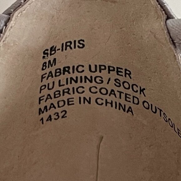 Betsey Johnson Iris Sparkly Shoes rhinestone pumps 8 - Picture 3 of 13